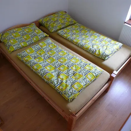 Guest house Apartmany Yellow