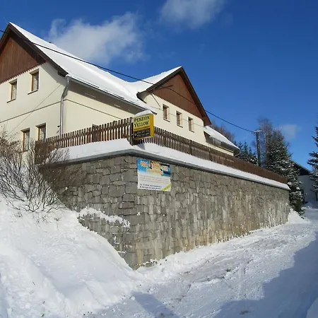 Apartmany Yellow 3*
